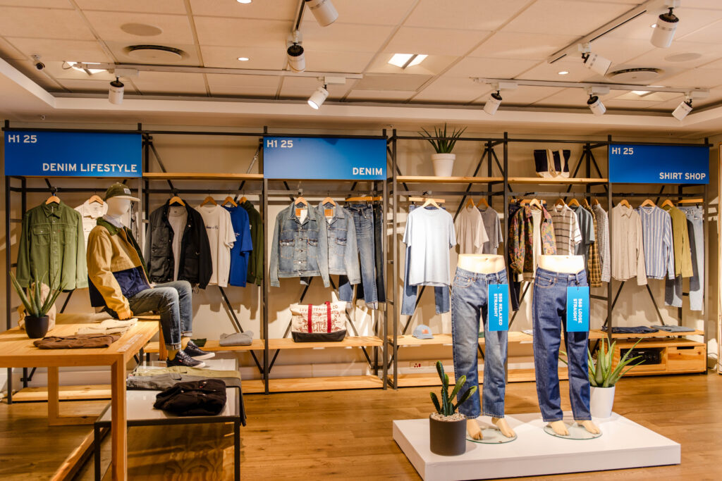 Levi’s® Brings Style to Your Neighbourhood with Four New Stores