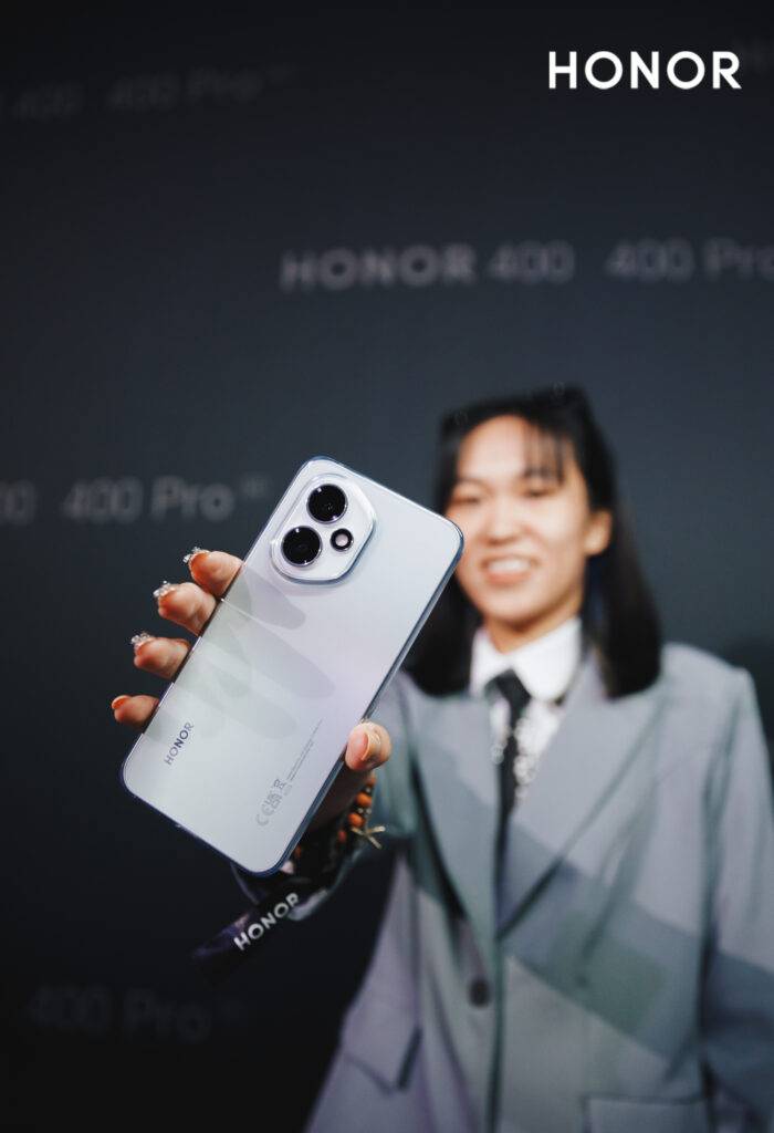 Say Hello to Smarter Snaps. HONOR 400 & 400 Pro Lands in South Africa
