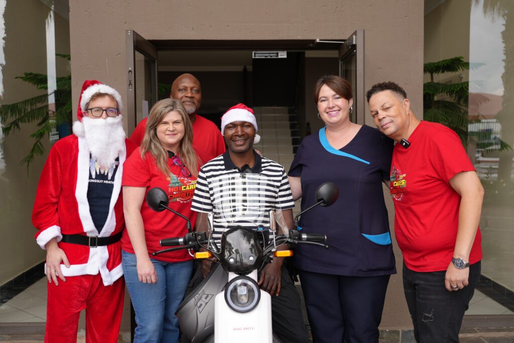 HOT Cares Xmas_Patrick_web DSC07262 HOT Cares Xmas_Patrick_web DSC07262