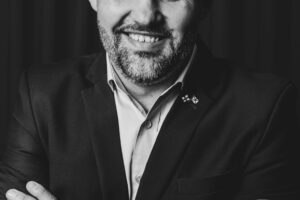 Data, Not Emotion: How SA Investors Can Navigate Market Volatility