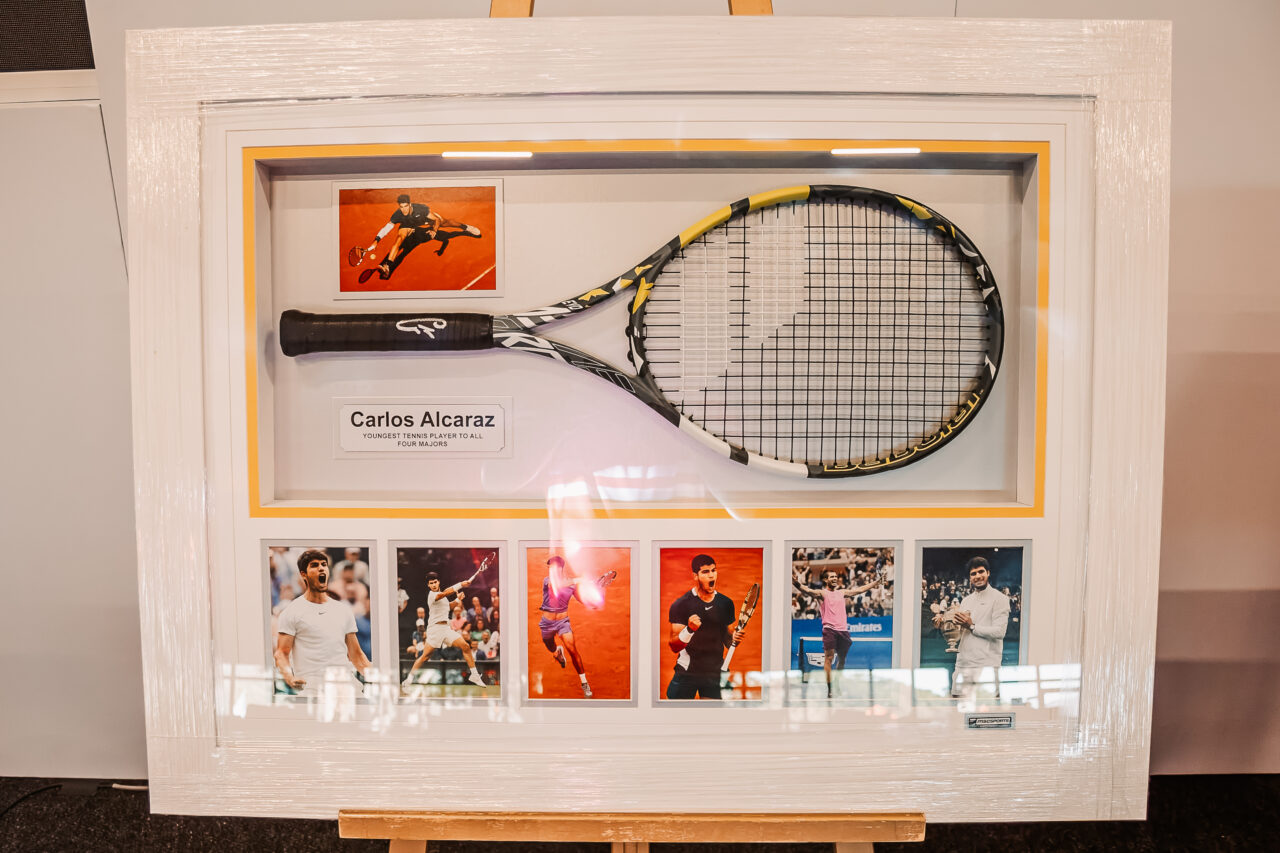 Carlos Alcaraz tennis racket