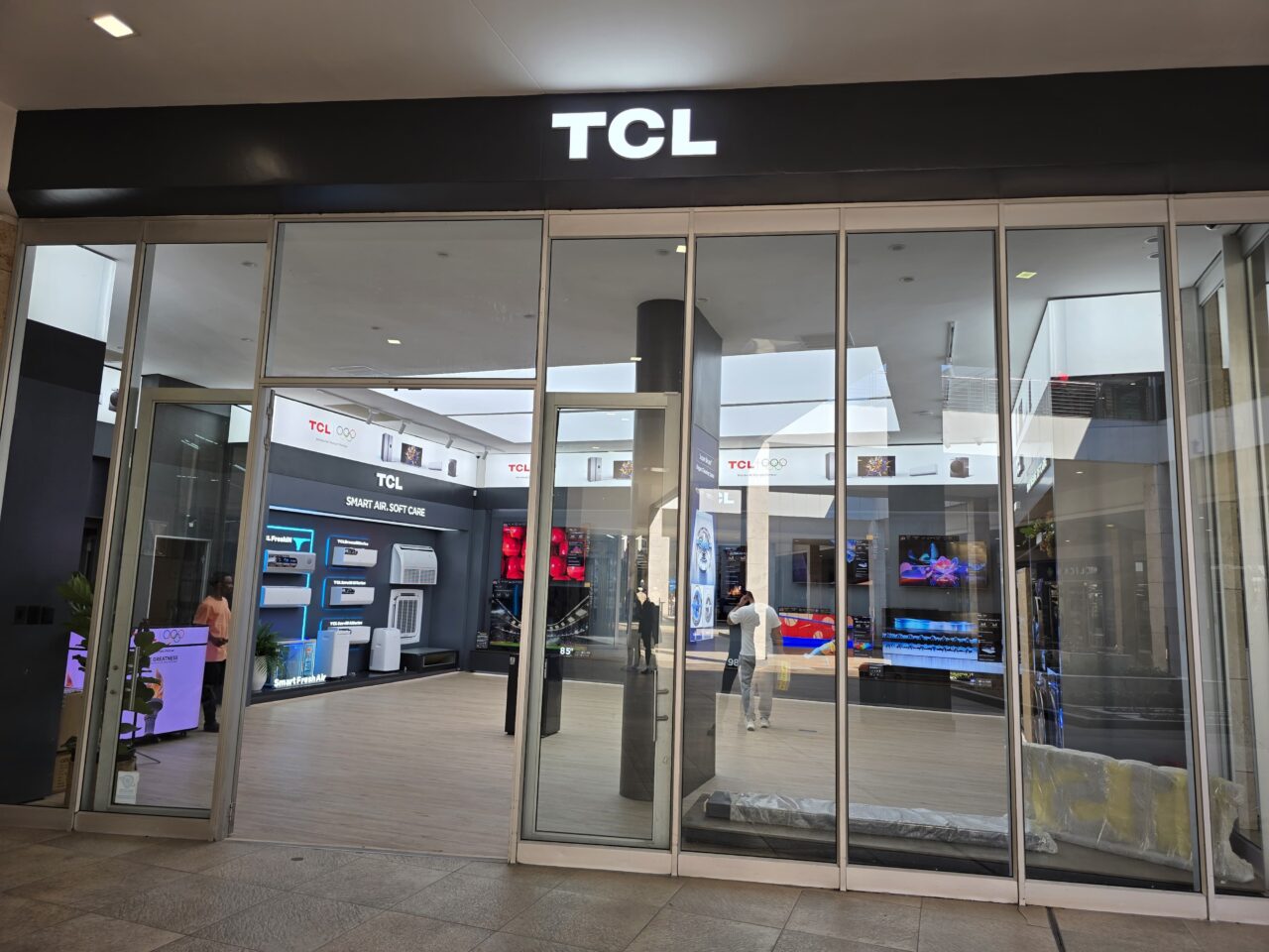 The TCL Experience Store